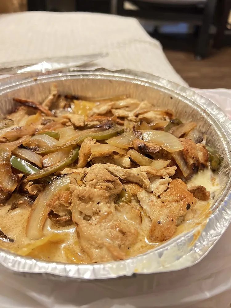 Fiesta Chicken Nachos